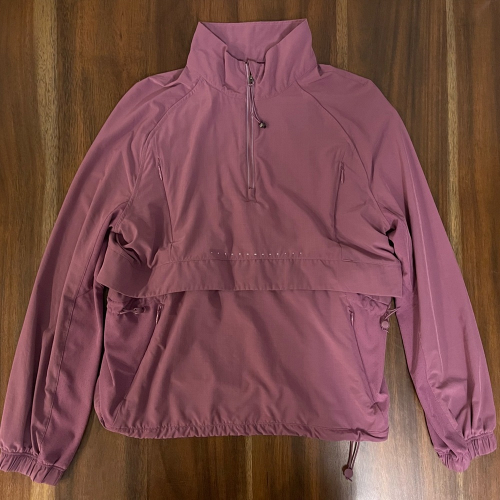 🫧 Lululemon Windbreaker